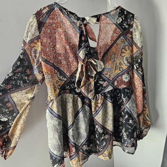 NWT American Eagle Bohemian style Flowy Blouse - Picture 3 of 7